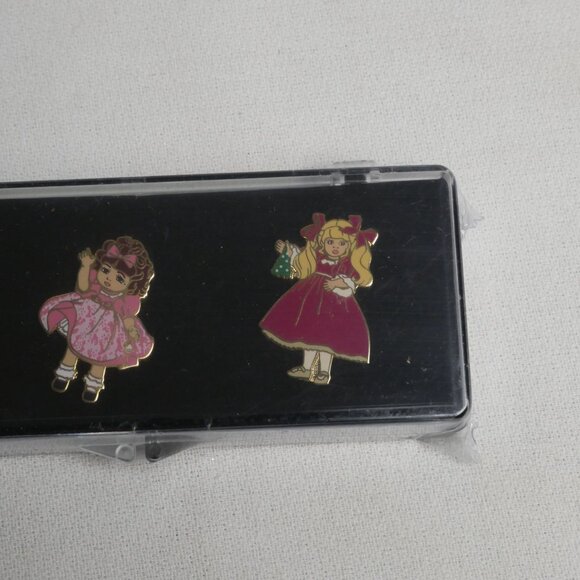 Marie Osmond 2001 Collectible Enamel Pin Set By L.L. Knickerbocker Co. Vintage - Picture 4 of 6